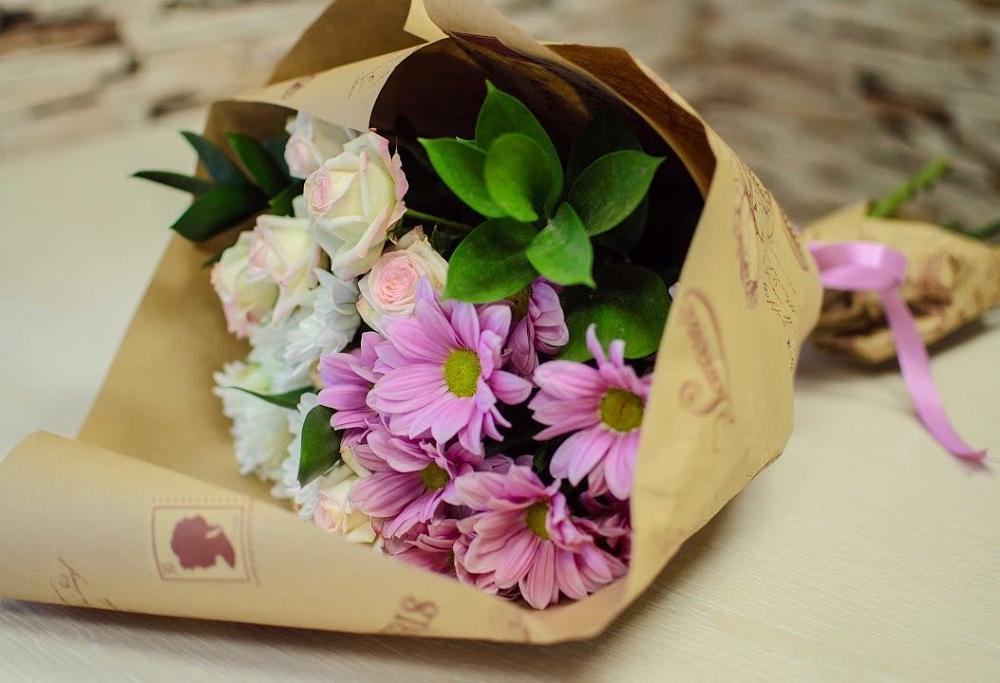 Букет цветов из: Розы и Хризантемы в Стрелецкое