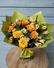 Букет цветов из:  Альстромерии и Розы в Стрелецкое
