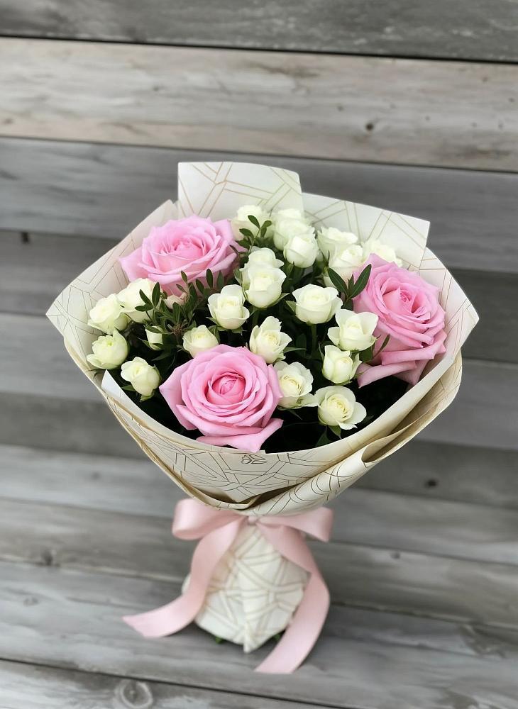 Букет цветов из: Розы в Стрелецкое