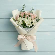Букет цветов из:  Альстромерии в Стрелецкое