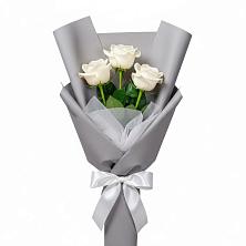 Букет 3 белые розы в Стрелецкое