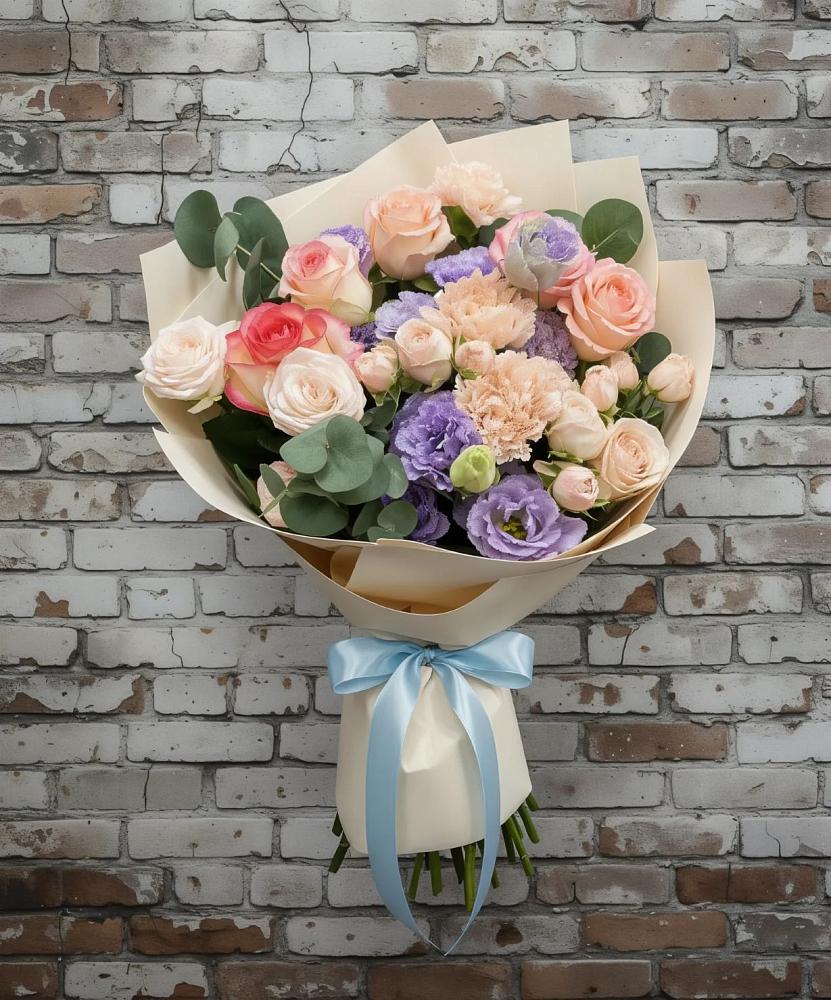 Букет цветов из: Розы, Лизиантусы и Гвоздики в Стрелецкое