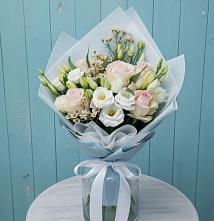 Букет цветов из:  Розы и Лизиантусы в Стрелецкое
