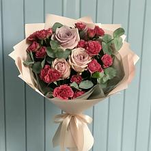 Букет цветов из:  Гвоздики и Розы в Стрелецкое