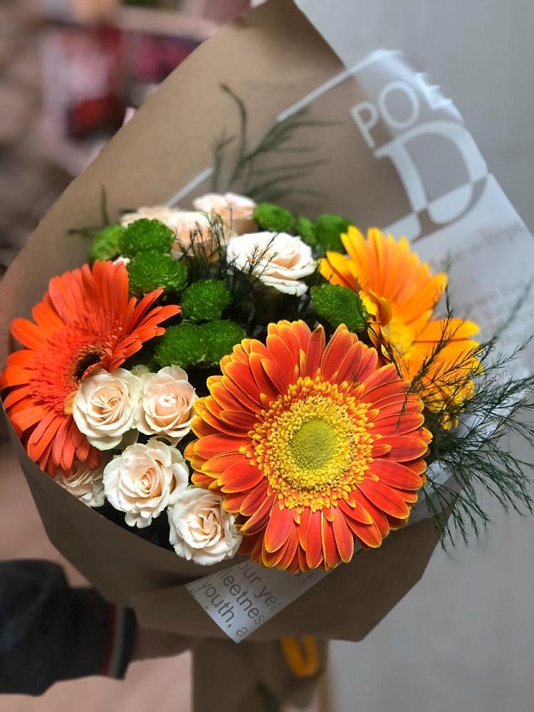 Букет цветов из: Герберы, Хризантемы и Розы в Стрелецкое